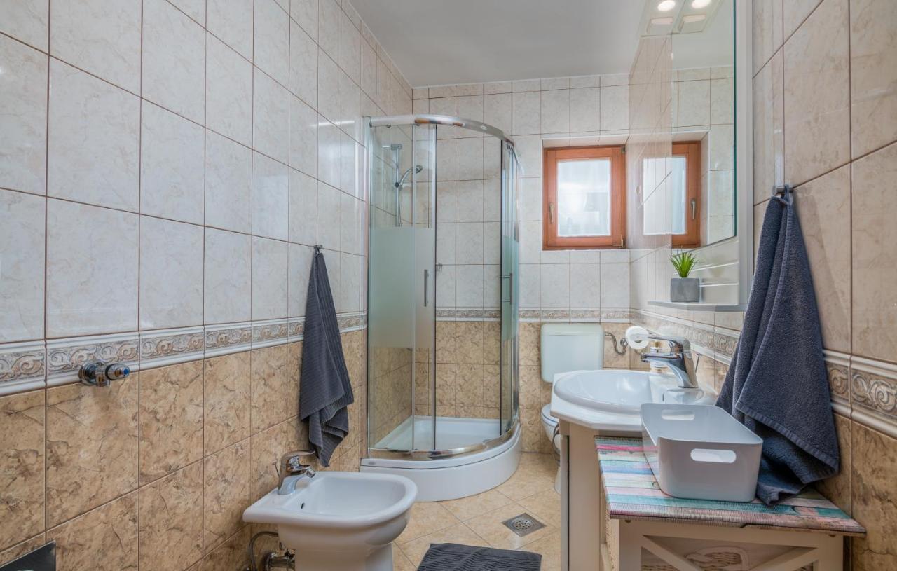 Apartments Kvarner Malinska Εξωτερικό φωτογραφία