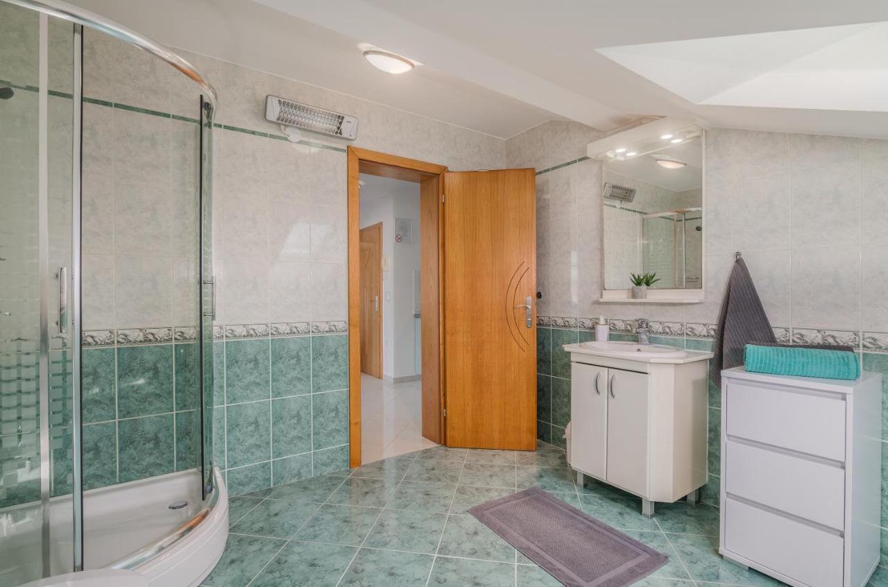 Apartments Kvarner Malinska Εξωτερικό φωτογραφία