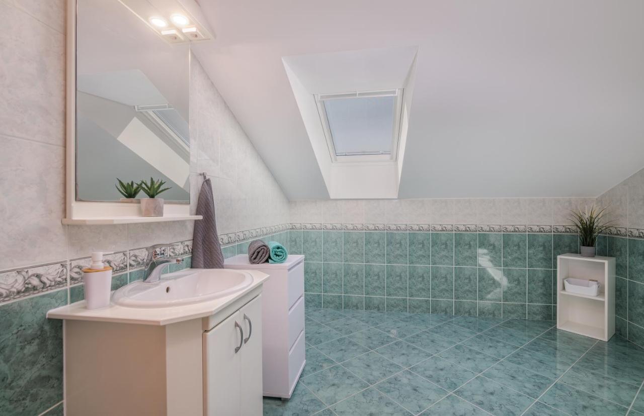 Apartments Kvarner Malinska Εξωτερικό φωτογραφία