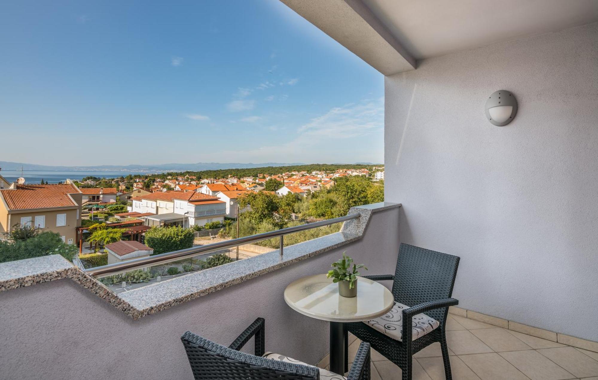 Apartments Kvarner Malinska Εξωτερικό φωτογραφία