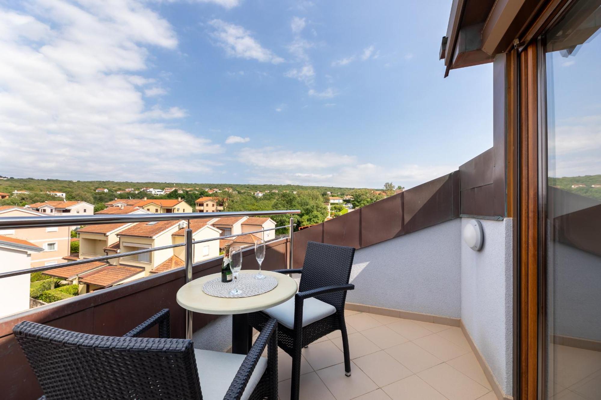 Apartments Kvarner Malinska Εξωτερικό φωτογραφία